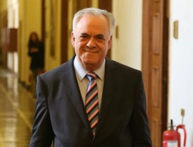 Δραγασάκης: «Ο προϋπολογισμός του 2019 εάν δεν πάρουμε κανένα μέτρο θα έχει ένα περίσσευμα 500 εκατ. έως 1 δισ. ευρώ»